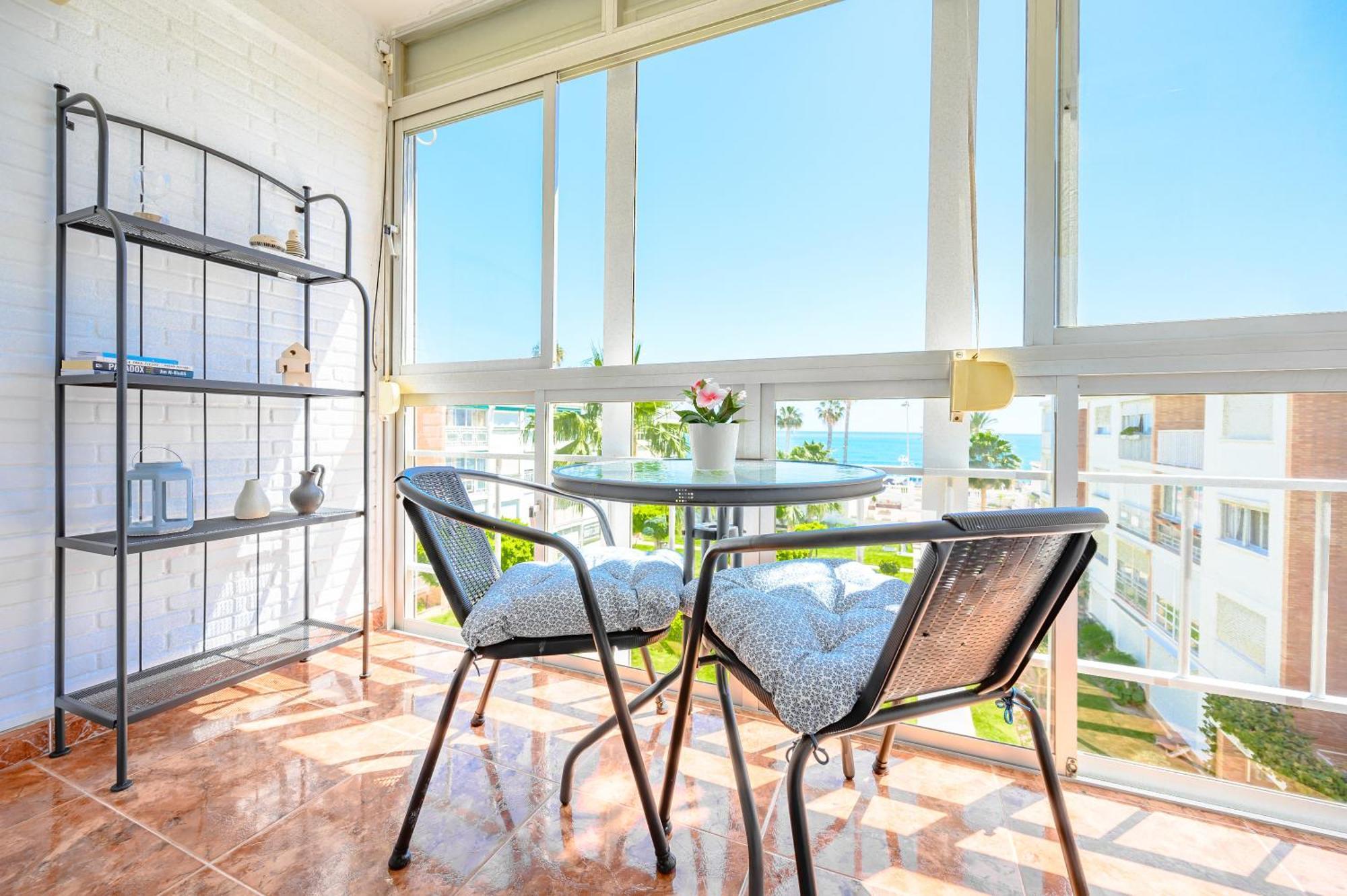 Sea View Apartment Бенальмадена Екстер'єр фото